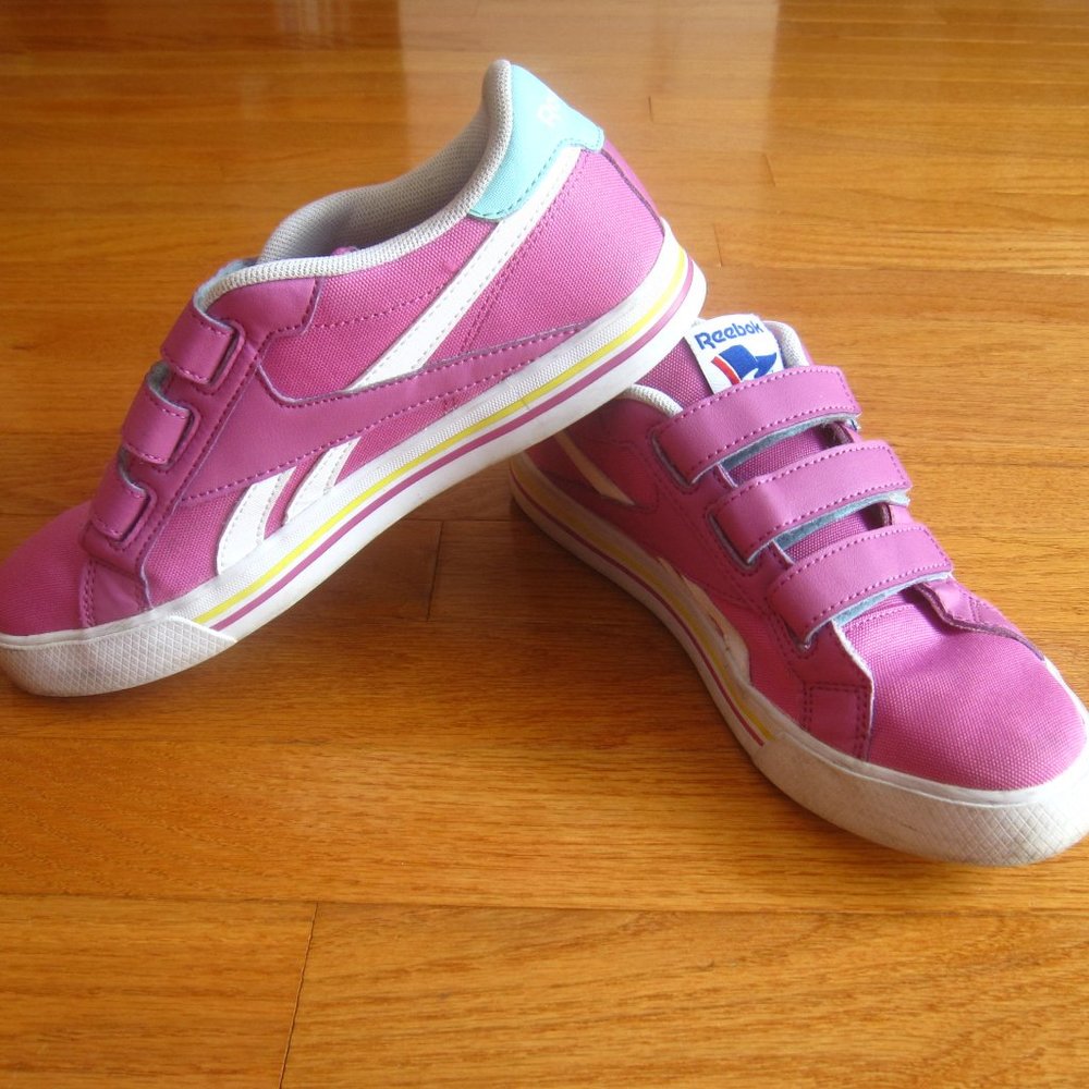 Reebok Pink Sneakers Girls Size 5 Royal Flag